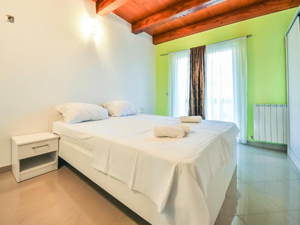 Apartment Skroco By Interhome Maslenica Exterior foto